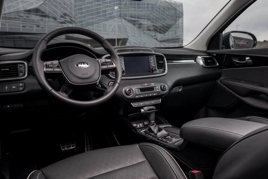 Торпедо Kia Sorento GT Line (UM) 2017 года  (WW) (фото 16 из 25)